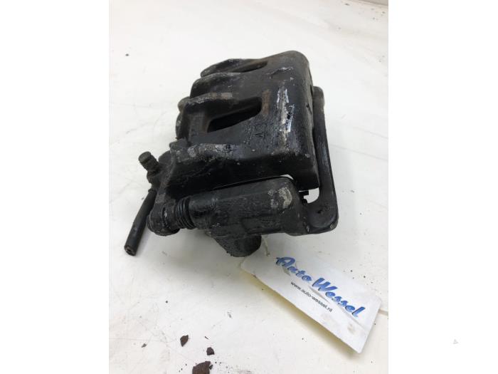Gebrauchte Bremszange rechts vorne Ssang Yong Korando 2.0 e-XDi 16V 4x4 Preis € 61,95 Margenregelung angeboten von Wessel Parts & Service B.V.