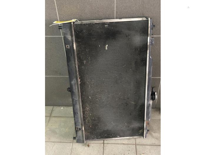 Usagé Radiateur Mazda 6 Sportbreak (GY19/89) 1.8i 16V Prix € 51,45 Règlement à la marge proposé par Wessel Parts & Service B.V.
