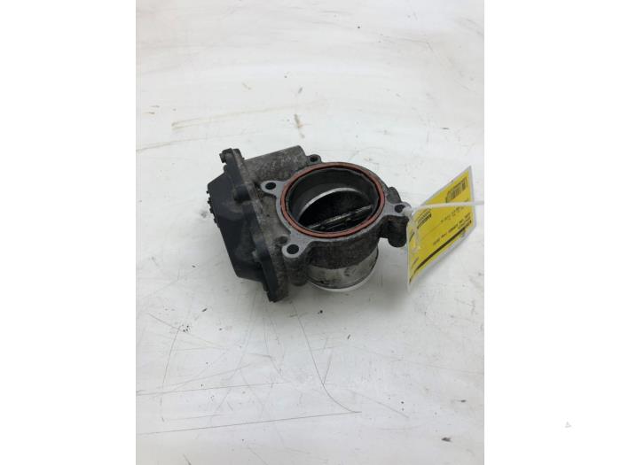 Gebrauchte Drosselklappengehäuse Ssang Yong Korando 2.0 e-XDi 16V 4x4 Preis € 93,45 Margenregelung angeboten von Wessel Parts & Service B.V.