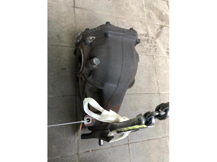 Gebrauchte Differential hinten Mercedes C Combi (S203) 1.8 C-180K 16V Preis € 156,45 Margenregelung angeboten von Wessel Parts & Service B.V.