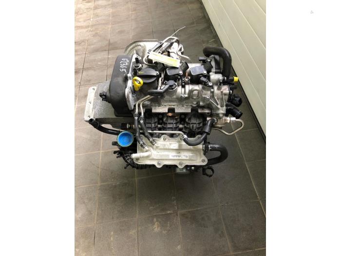 Usagé Moteur Skoda Fabia III Combi (NJ5) 1.0 TSI 12V Prix € 1.417,50 Règlement à la marge proposé par Wessel Parts & Service B.V.