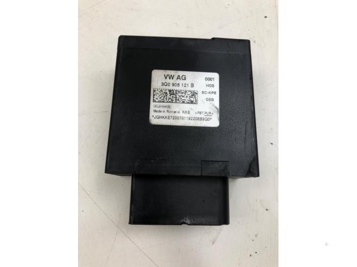 Usagé Module pompe carburant Volkswagen Passat Variant (3G5) 2.0 TDI 16V 150 Prix € 30,45 Règlement à la marge proposé par Wessel Parts & Service B.V.