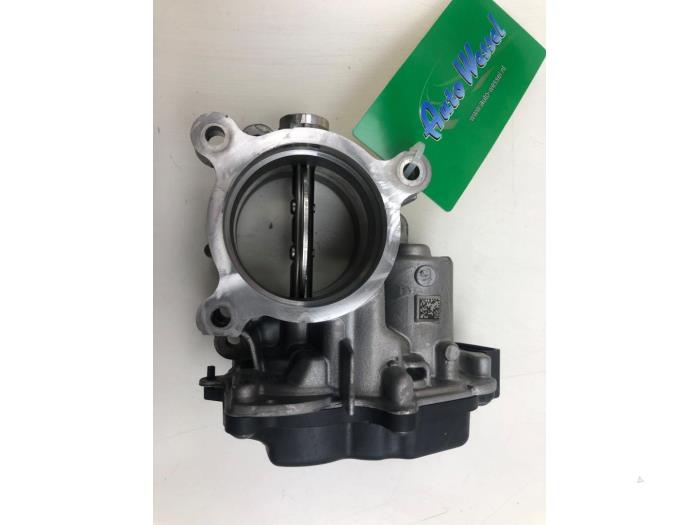 Usagé Boîtier accélérateur Skoda Octavia Combi (NXAC) 2.0 TDI GreenTec 16V Prix € 51,45 Règlement à la marge proposé par Wessel Parts & Service B.V.