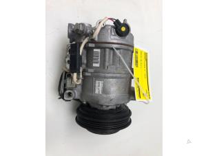 Usagé Pompe clim Mercedes B (W246) 1.6 B-200 BlueEFFICIENCY Turbo 16V Prix € 125,00 Règlement à la marge proposé par Autobedrijf G.H. Wessel B.V.