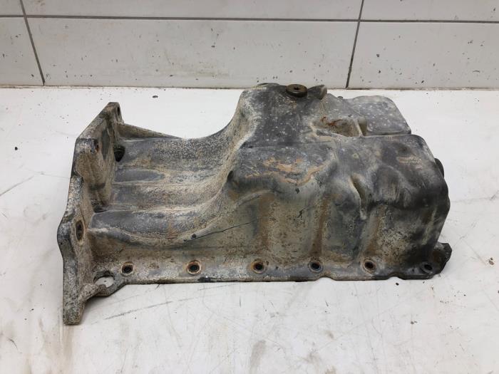 Gebrauchte Ölwanne Opel Corsa E 1.4 16V Preis € 82,95 Margenregelung angeboten von Wessel Parts & Service B.V.