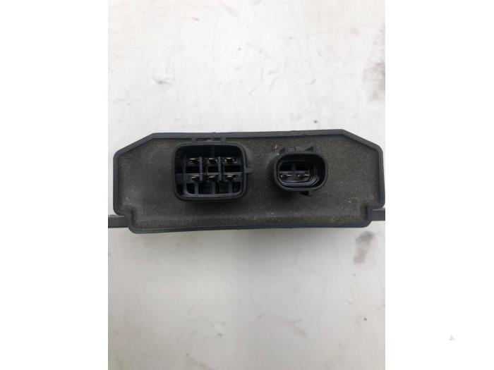 Usagé Module pompe carburant Mazda CX-30 (DM) 2.0 e-SkyActiv-G 122 16V Prix € 103,95 Règlement à la marge proposé par Wessel Parts & Service B.V.