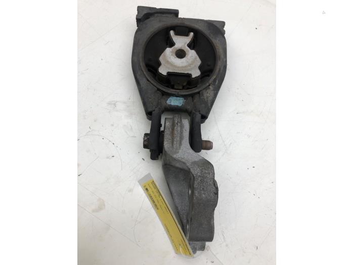 Used Engine mount Mazda CX-30 (DM) 2.0 e-SkyActiv-G 122 16V Price € 82,95 Margin scheme offered by Wessel Parts & Service B.V.