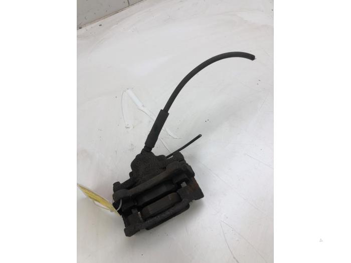 Gebrauchte Bremszange links hinten Mercedes Viano (639) 2.2 CDI 16V Preis € 51,45 Margenregelung angeboten von Wessel Parts & Service B.V.