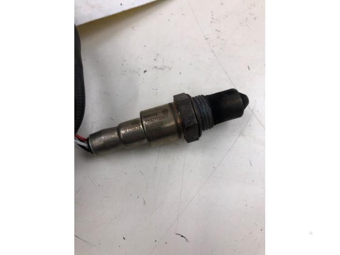 Sonde lambda d'un BMW 1 serie (F40) 116d 1.5 12V TwinPower 2020
