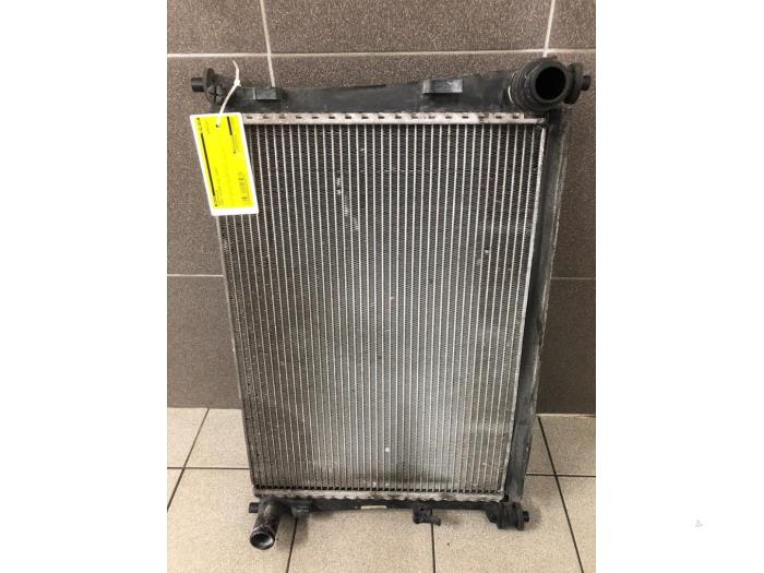 Usagé Radiateur Ford Fusion 1.25 16V Prix € 51,45 Règlement à la marge proposé par Wessel Parts & Service B.V.