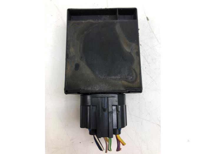 Usagé Module pompe carburant Volvo V60 II (ZW) 2.0 T8 16V Plug-in Hybrid Polestar AWD Prix € 51,45 Règlement à la marge proposé par Wessel Parts & Service B.V.