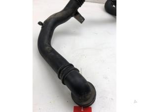 Intercooler Rohr van een Opel Astra K 1.4 Turbo 16V 2019