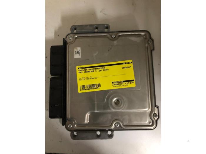 Used Engine management computer Opel Grandland (X) 1.6 Turbo 16V Hybrid4 Price € 313,95 Margin scheme offered by Wessel Parts & Service B.V.