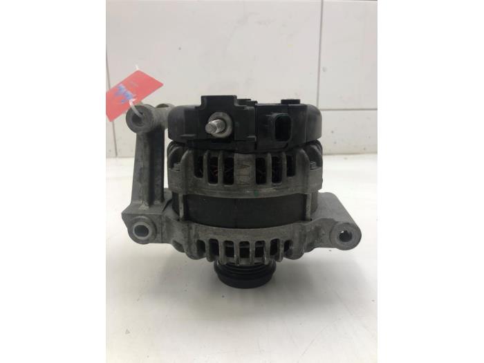 Begagnade Dynamo Opel Astra K 1.4 Turbo 16V Pris € 61,95 Marginaltabell erbjuds av Wessel Parts & Service B.V.