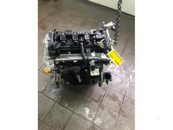 Używane Silnik Renault Clio V (RJAB) 1.6 E-Tech 145 16V Cena € 2.938,95 Procedura marży oferowane przez Wessel Parts & Service B.V.