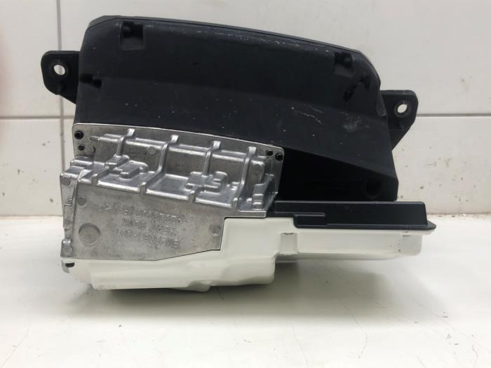 Gebrauchte Frontscheibenanzeige BMW 3 serie Touring (G21) 320d 2.0 TwinPower Turbo 16V Mild Hybrid Preis € 838,95 Margenregelung angeboten von Wessel Parts & Service B.V.
