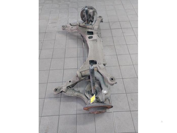 Usagé Train arrière complet Volvo S60 I (RS/HV) 2.4 D5 20V Prix € 261,45 Règlement à la marge proposé par Wessel Parts & Service B.V.