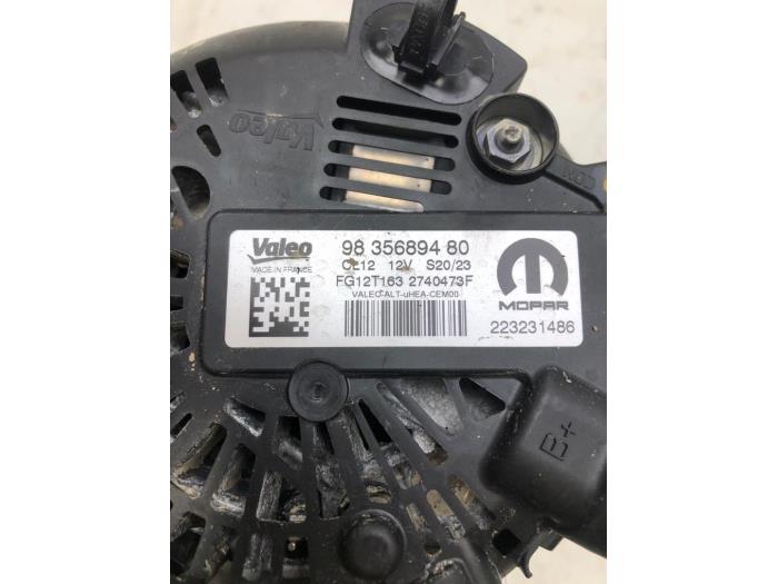 Begagnade Dynamo Jeep Avenger 1.2 GSE T3 Pris € 40,95 Marginaltabell erbjuds av Wessel Parts & Service B.V.