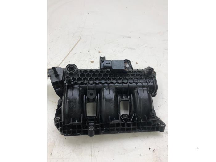 Używane Kolektor dolotowy Jeep Avenger 1.2 GSE T3 Cena € 30,45 Procedura marży oferowane przez Wessel Parts & Service B.V.