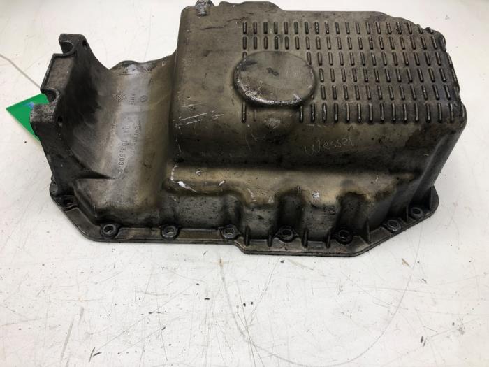 Gebrauchte Ölwanne Volkswagen Golf IV Variant (1J5) 1.4 16V Preis € 36,75 Margenregelung angeboten von Wessel Parts & Service B.V.