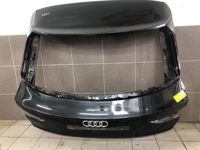 Gebrauchte Heckklappe Audi Q3 Sportback (F3N) 1.4 45 TFSIe 16V Preis € 891,45 Margenregelung angeboten von Wessel Parts & Service B.V.