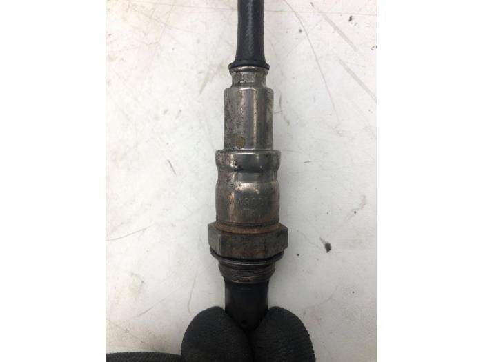 Lambda probe from a Suzuki SX4 S-Cross (JY) 1.4 Booster Jet Turbo 16V SHVS 2022