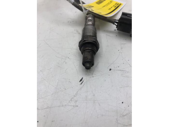 Lambda probe from a Suzuki SX4 S-Cross (JY) 1.4 Booster Jet Turbo 16V SHVS 2022