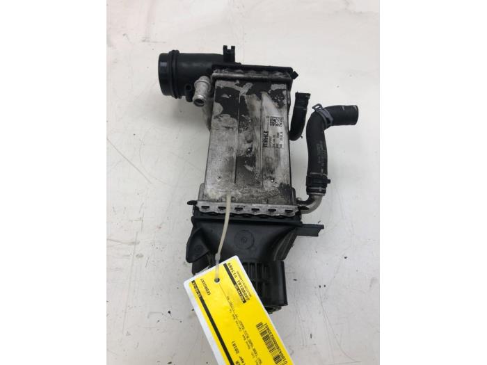 Usados Intercooler Audi A3 Limousine (8VS/8VM) 1.5 TFSI 16V Precio € 93,45 Norma de margen ofrecido por Wessel Parts & Service B.V.