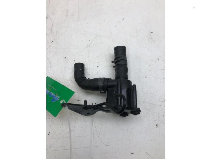 Begagnade Vattenpump Volkswagen Transporter T6 2.0 TDI DRF Pris € 40,95 Marginaltabell erbjuds av Wessel Parts & Service B.V.