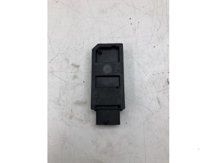 Używane Keyless Entry-Antena Cupra Leon (KLCB) 1.5 eTSI 16V Cena € 26,25 Procedura marży oferowane przez Wessel Parts & Service B.V.