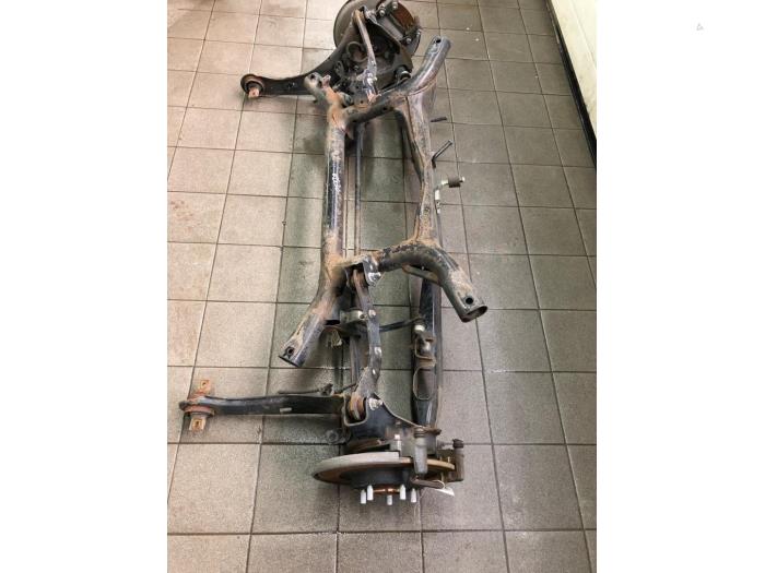 Usagé Train arrière complet Mitsubishi ASX 1.6 MIVEC 16V Prix € 313,95 Règlement à la marge proposé par Wessel Parts & Service B.V.