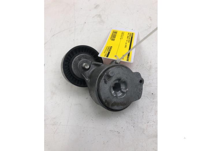 Usados Tensor correa múltiple Opel Corsa F (UB/UH/UP) 1.2 12V 75 Precio € 40,95 Norma de margen ofrecido por Wessel Parts & Service B.V.
