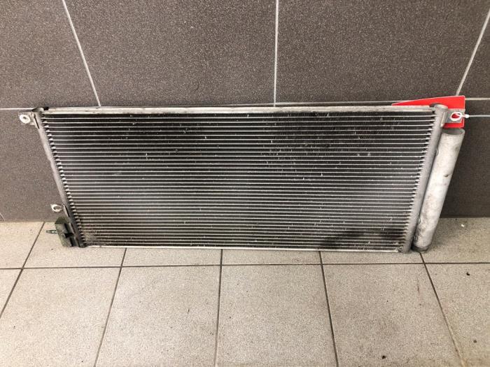 Usagé Radiateur clim Opel Mokka/Mokka X 1.4 Turbo 16V 4x2 Prix € 61,95 Règlement à la marge proposé par Wessel Parts & Service B.V.