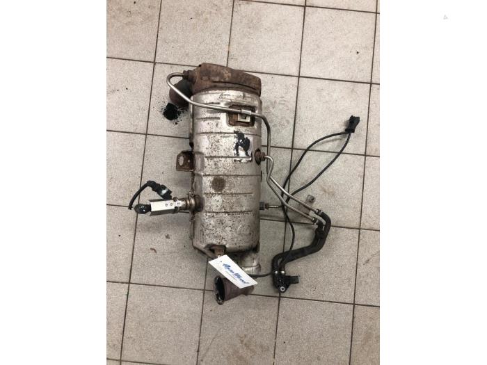 Usagé Catalyseur Toyota ProAce 1.5 D-4D 120 16V Prix € 733,95 Règlement à la marge proposé par Wessel Parts & Service B.V.