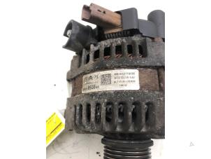 Dynamo från en Toyota ProAce 1.5 D-4D 120 16V 2020