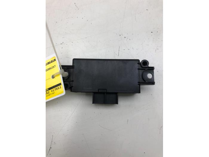 Begagnade PDC-modul Nissan Qashqai (J11) 1.2 DIG-T 16V Pris € 72,45 Marginaltabell erbjuds av Wessel Parts & Service B.V.