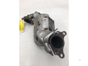 Usados Catalizador Nissan Qashqai (J11) 1.2 DIG-T 16V Precio € 199,00 Norma de margen ofrecido por Autobedrijf G.H. Wessel B.V.