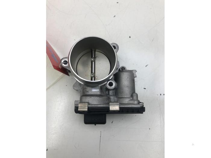 Usagé Boitier papillon Opel Grandland (X) 1.6 Turbo 16V Hybrid4 Prix € 103,95 Règlement à la marge proposé par Wessel Parts & Service B.V.