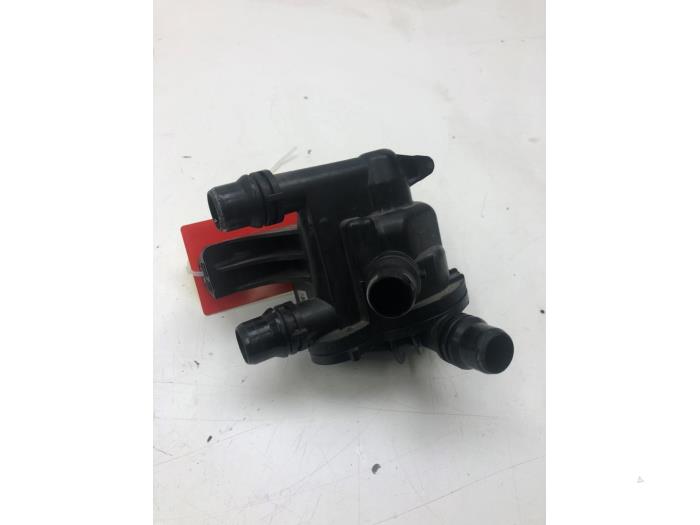 Begagnade Vattenpump Opel Grandland (X) 1.6 Turbo 16V Hybrid4 Pris € 51,45 Marginaltabell erbjuds av Wessel Parts & Service B.V.