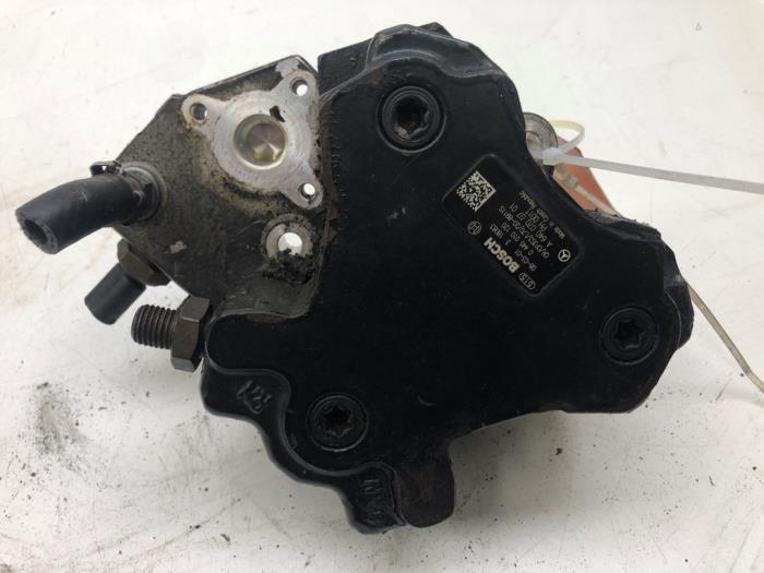 Gebrauchte Dieselpumpe Mercedes A (W169) 2.0 A-160 CDI 16V Preis € 156,45 Margenregelung angeboten von Wessel Parts & Service B.V.