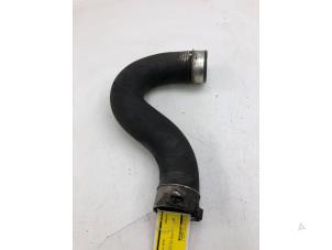 Usagé Tuyau intercooler Mercedes Sprinter 3,5t (906.63) 319 CDI,BlueTEC V6 24V Prix € 39,00 Règlement à la marge proposé par Autobedrijf G.H. Wessel B.V.