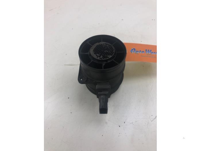 Gebrauchte Luftmengenmesser Mercedes Sprinter 3,5t (906.63) 319 CDI,BlueTEC V6 24V Preis € 72,45 Margenregelung angeboten von Wessel Parts & Service B.V.
