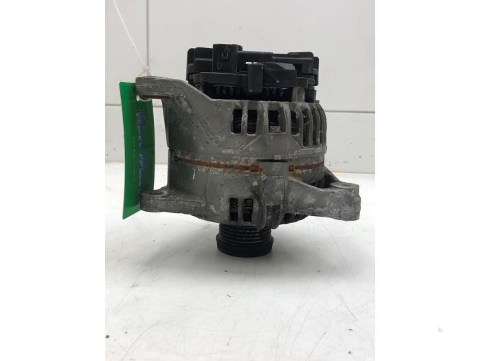 Begagnade Dynamo Porsche Boxster (986) 2.7 24V Pris € 156,45 Marginaltabell erbjuds av Wessel Parts & Service B.V.