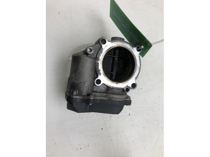 Usagé Boitier papillon Audi A4 Allroad Quattro (B8) 2.0 TFSI 16V Prix € 82,95 Règlement à la marge proposé par Wessel Parts & Service B.V.