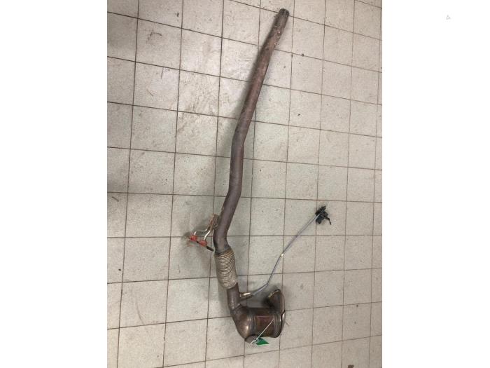 Usagé Catalyseur Skoda Octavia Combi (5EAC) 1.8 TSI DSG 16V 4x4 Prix € 366,45 Règlement à la marge proposé par Wessel Parts & Service B.V.