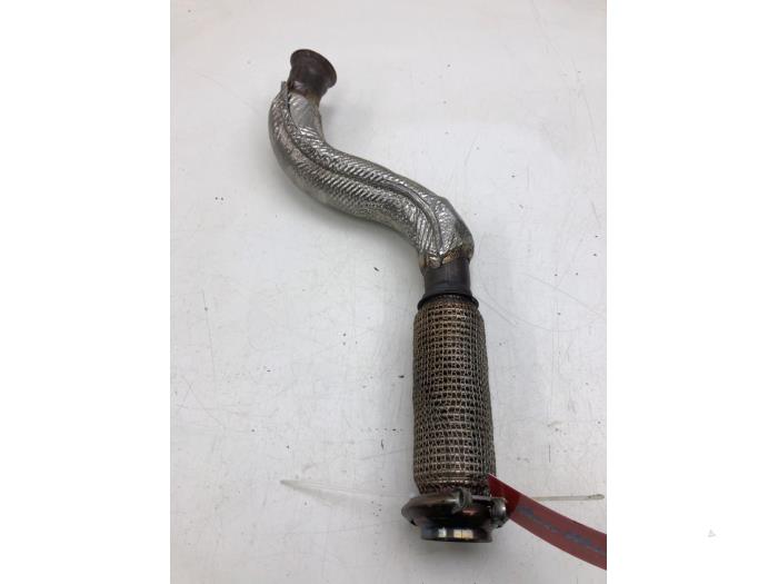 Gebrauchte Auspuff Hauptrohr Opel Astra L (F3/FB/FM/FP) 1.2 Turbo 110 12V Preis € 40,95 Margenregelung angeboten von Wessel Parts & Service B.V.