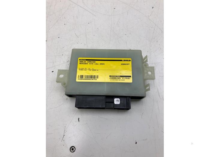 Usagé Ordinateur Adblue Mercedes Vito (447.6) 1.7 114 CDI 16V Prix € 52,50 Règlement à la marge proposé par Wessel Parts & Service B.V.