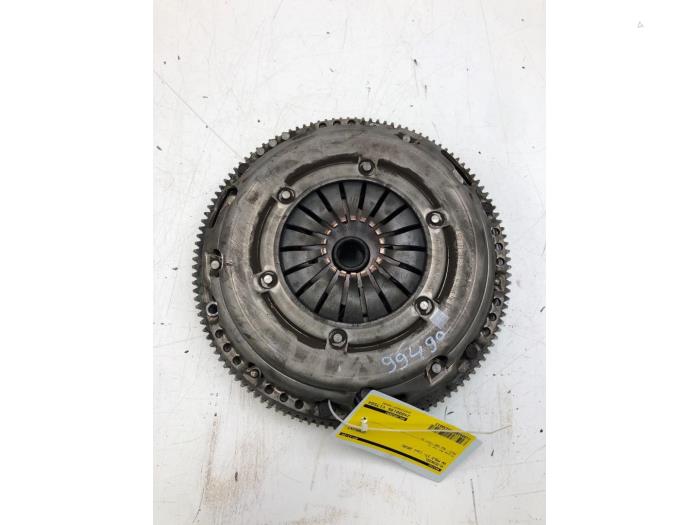 Gebrauchte Schwungrad Volkswagen Polo VI (AW1) 1.0 TSI 12V Preis € 156,45 Margenregelung angeboten von Wessel Parts & Service B.V.