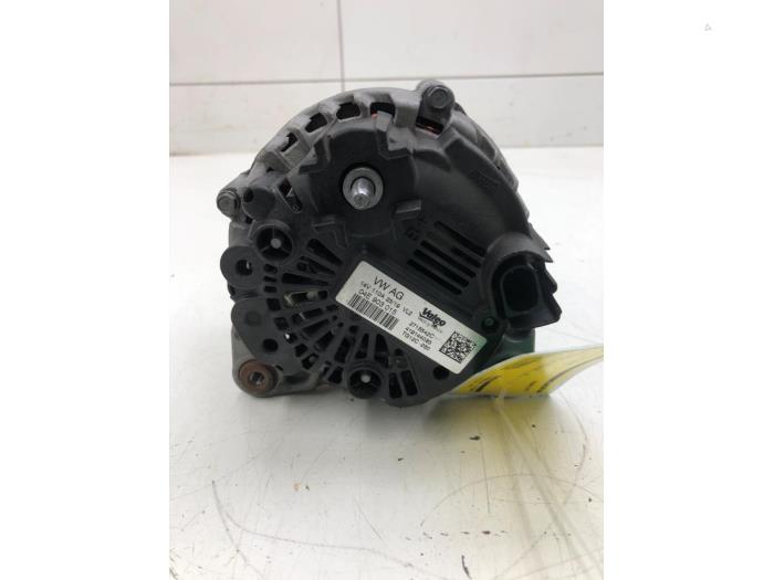 Dynamo van een Volkswagen Polo VI (AW1) 1.0 TSI 12V 2019