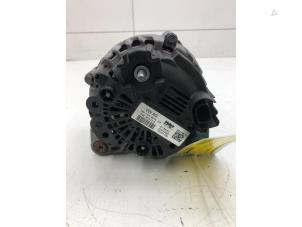 Dynamo van een Volkswagen Polo VI (AW1) 1.0 TSI 12V 2019